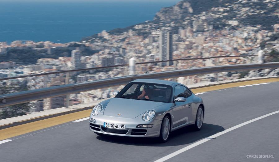  Porsche 911 Carrera 4 2005 года  (фото 7 из 18)
